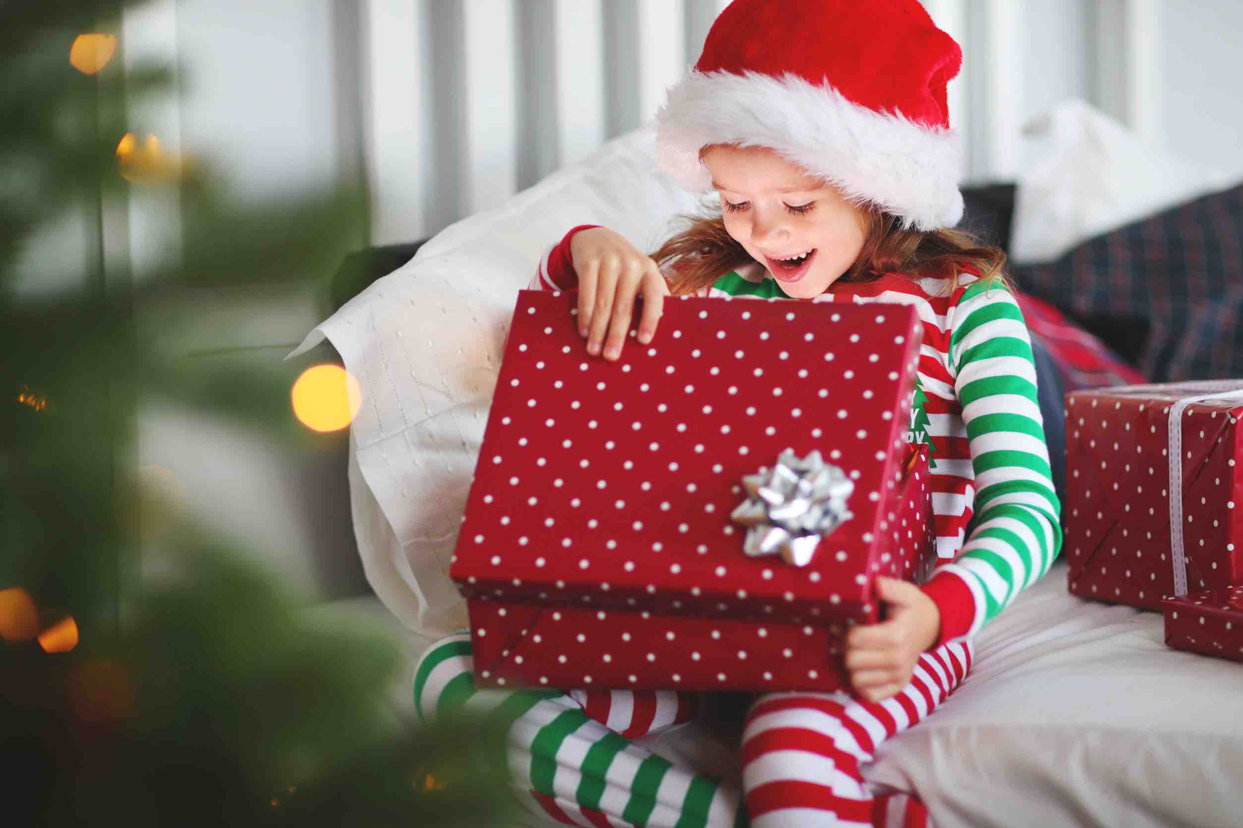 la-navidad-y-el-exceso-de-regalos-como-afecta-a-los-niños