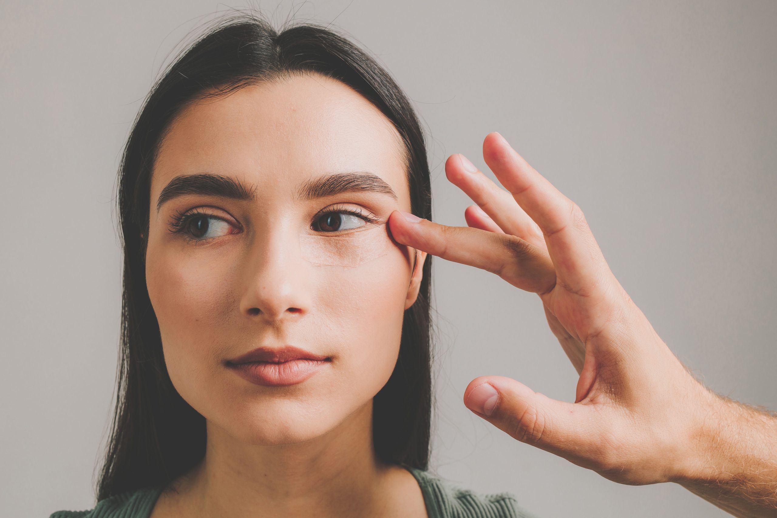 blefaroplastia-cirugía-parpado-ojos_BLOGHLA